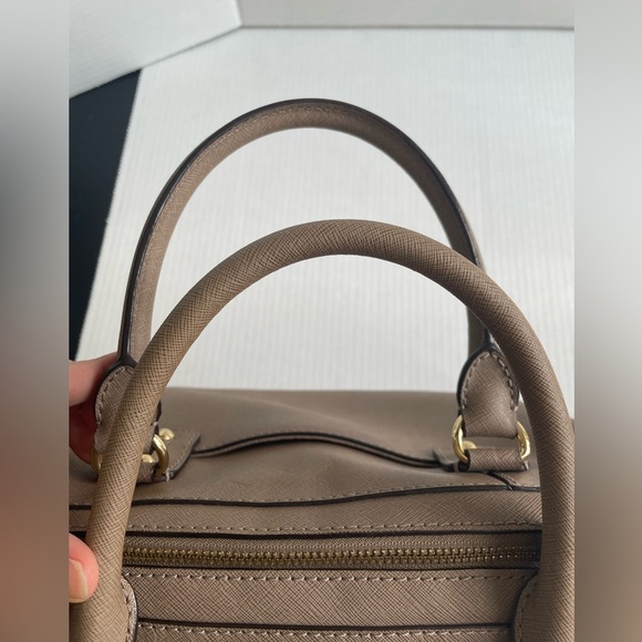 Michael Kors bowling bag satchel - Picture 4 of 13